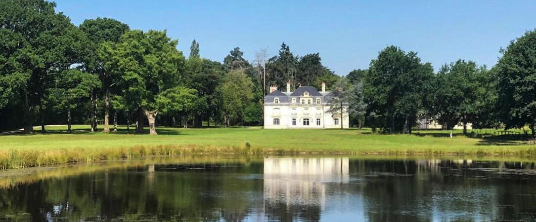 Les Hayes en Sologne ★★★★ - Vivez l’expérience d’un menu en 3 plats inclus pour faire de votre séjour une véritable parenthèse culinaire. - Centre-Val de Loire, France