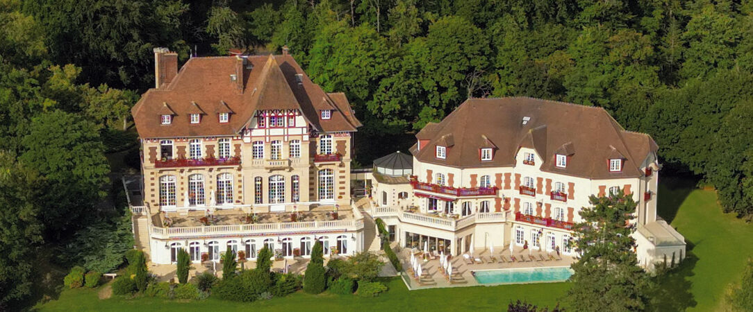 Château de la Tour ★★★★ - Dernière minute -  - Chantilly, France