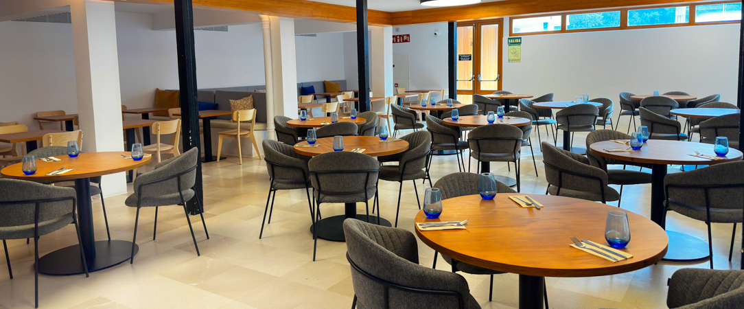 Hotel SunClub CalaVinya ★★★★ - Une adresse confortable à Cap Salou, entre criques méditerranéennes et art de vivre espagnol. - Salou, Espagne