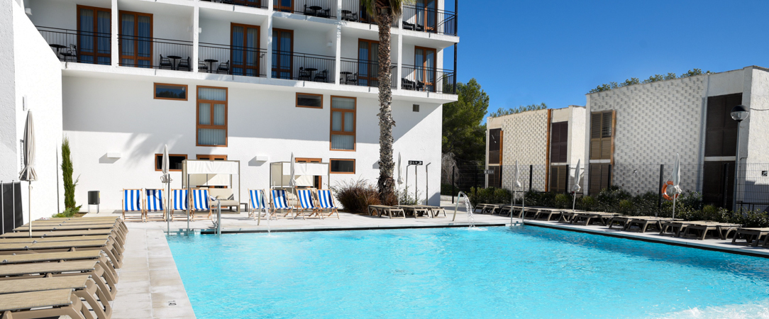 Hotel SunClub CalaVinya ★★★★ - Une adresse confortable à Cap Salou, entre criques méditerranéennes et art de vivre espagnol. - Salou, Espagne
