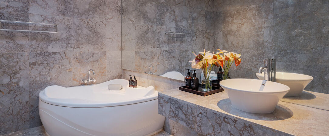 Peppers Seminyak ★★★★★ - Une adresse confidentielle à Seminyak, où le luxe tropical se vit en villa privée, au cœur de la nature de Bali. - Bali, Indonesie