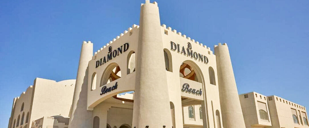 Diamond Beach by Pearl Resorts ★★★★★ - Adults only - Une échappée balnéaire sur les rives de la mer Rouge alliant élégance andalouse et paysages vibrants. - El Qoseir, Égypte