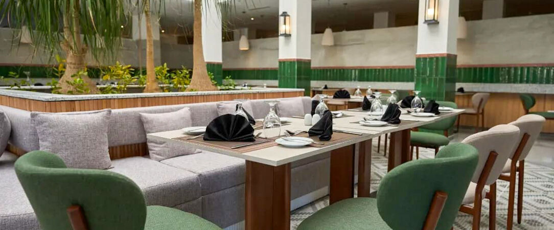 Diamond Beach by Pearl Resorts ★★★★★ - Adults only - Une échappée balnéaire sur les rives de la mer Rouge alliant élégance andalouse et paysages vibrants. - El Qoseir, Égypte