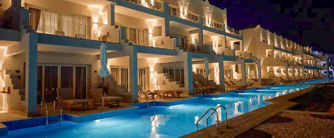 Diamond Beach by Pearl Resorts ★★★★★ - Adults only - Une échappée balnéaire sur les rives de la mer Rouge alliant élégance andalouse et paysages vibrants. - El Qoseir, Égypte