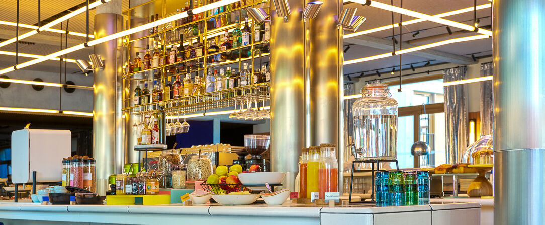 TRIBE Paris Clichy★★★★ - Dernière minute - Une adresse contemporaine aux portes de Paris, portée par l’énergie urbaine et l’esprit TRIBE. - Clichy, France