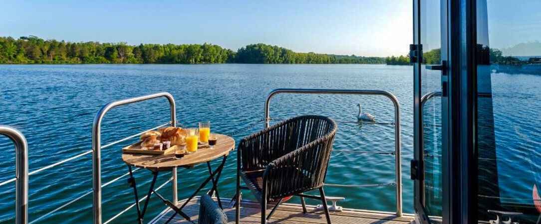 L'Escale Royale Torcy - Une parenthèse flottante et naturelle, entre design    contemporain, calme lacustre et évasion aux portes de Paris. - Seine-et-Marne, France