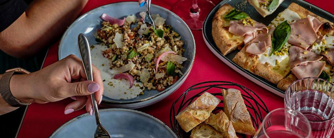 TRIBE Paris Pantin ★★★★ - Une adresse urbaine et conviviale aux portes de Paris, portée par l’énergie créative de la signature TRIBE. - Pantin, France