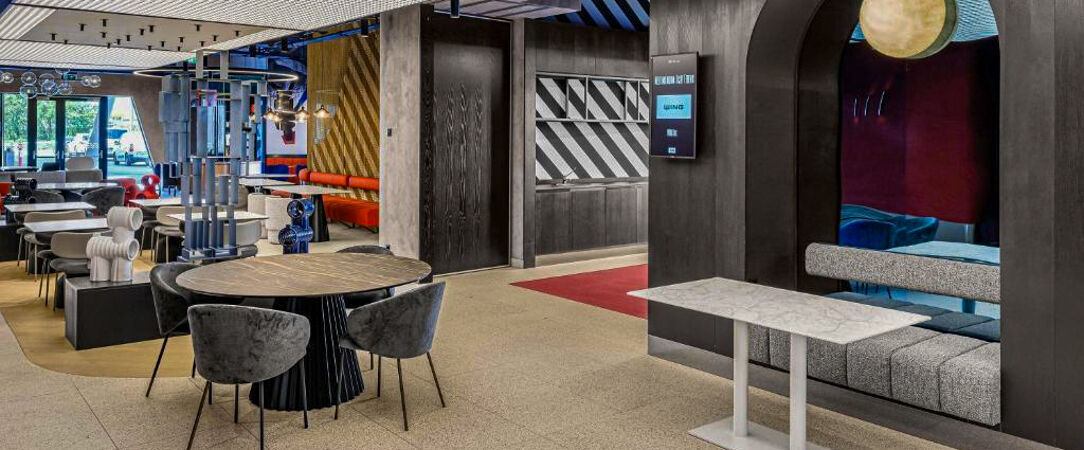 TRIBE Budapest Airport ★★★★ - Une adresse contemporaine et conviviale à Budapest, portée par l’énergie urbaine et l’esprit TRIBE. - Budapest, Hungary