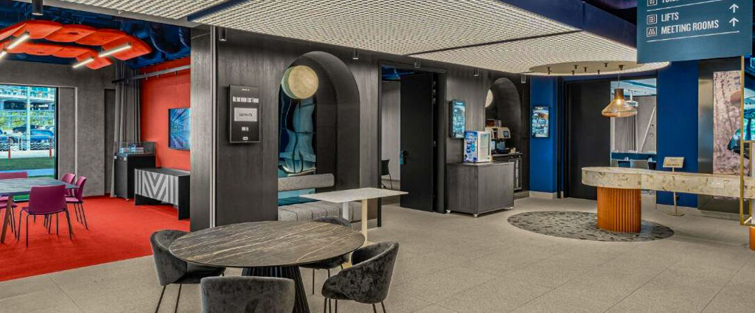 TRIBE Budapest Airport ★★★★ - Une adresse contemporaine et conviviale à Budapest, portée par l’énergie urbaine et l’esprit TRIBE. - Budapest, Hongrie