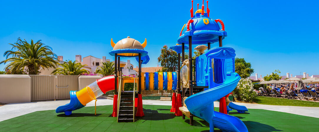 Jupiter Albufeira Hotel - Family & Fun ★★★★★ - Une adresse familiale en Algarve, pensée pour partager des vacances ensoleillées entre détente, loisirs et douceur de vivre. - Algarve, Portugal