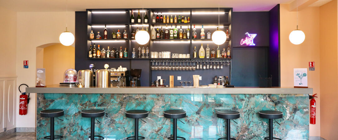 Best Western Hotel Restaurant Ile de France - Une adresse de caractère sur les hauteurs de Château-Thierry, entre vignobles champenois et douceur vallonnée - Château-Thierry, France