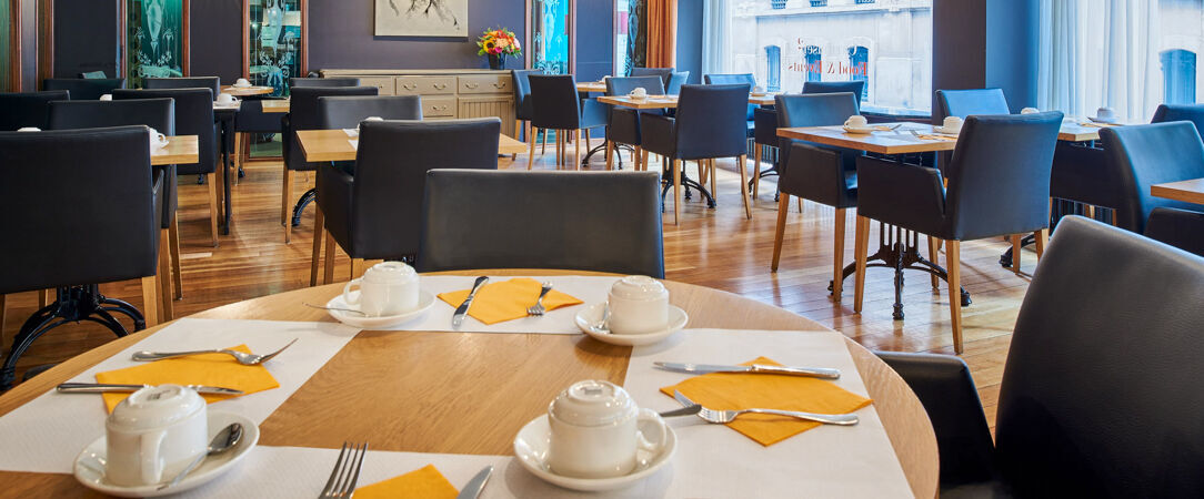 Theater Hotel by HappyCulture ★★★★ - Une adresse élégante au cœur d’Anvers, entre effervescence culturelle flamande et douceur feutrée du Plat Pays. - Anvers, Belgique