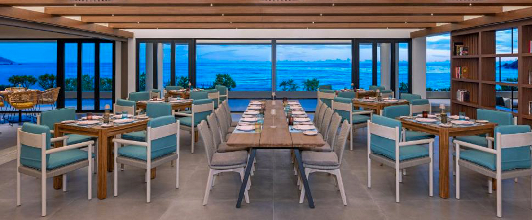 Avani + Barbarons Resort & Spa ★★★★ - Une échappée romantique sous le soleil des Seychelles, face à l’océan Indien, entre plage sauvage et douceur des tropiques. - Mahé, Seychelles