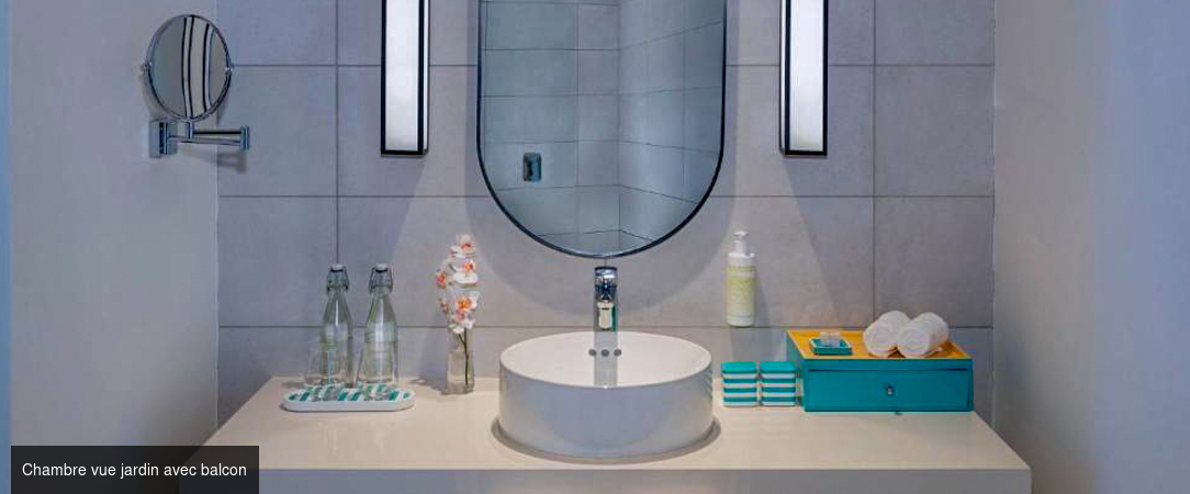 Avani + Barbarons Resort & Spa ★★★★ - Une échappée romantique sous le soleil des Seychelles, face à l’océan Indien, entre plage sauvage et douceur des tropiques. - Mahé, Seychelles