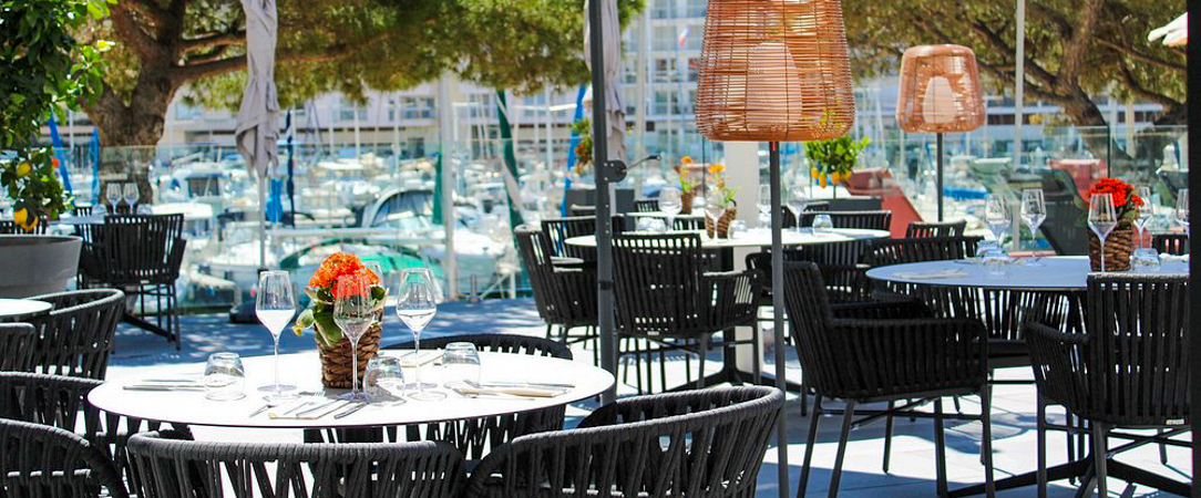 The Originals Hotels Neptune Montpellier Sud - Hôtel de charme, confort généreux entre mer et lagune, à deux pas de Montpellier. - Montpellier, France