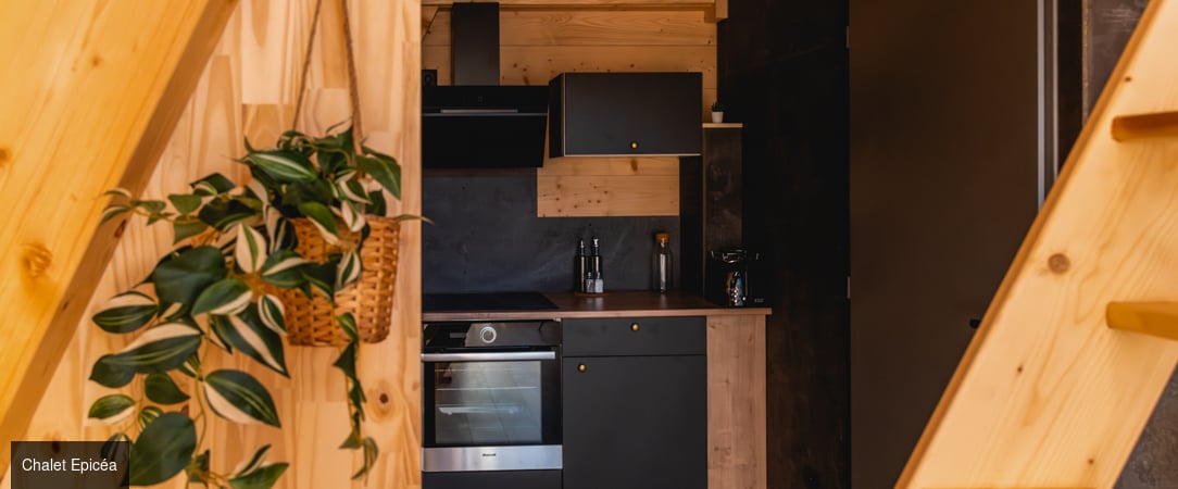 Les Terrasses du Grillon - Votre chalet en pleine nature et au cœur des volcans d’Auvergne, dans une ambiance paisible. - Puy-de-Dôme, France
