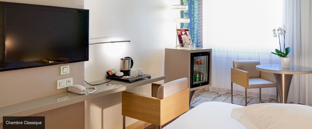 Mercure Paris Vaugirard Porte de Versailles ★★★★ - Un hôtel contemporain aux portes de Paris, entre énergie urbaine et confort feutré. - Paris, France