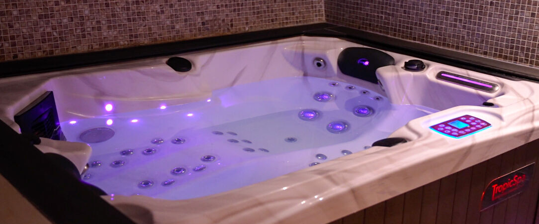 Le Palais D'Aglaé ★★★★ - Vue panoramique étoilée sur le Luberon et les Alpilles. - Gordes, France