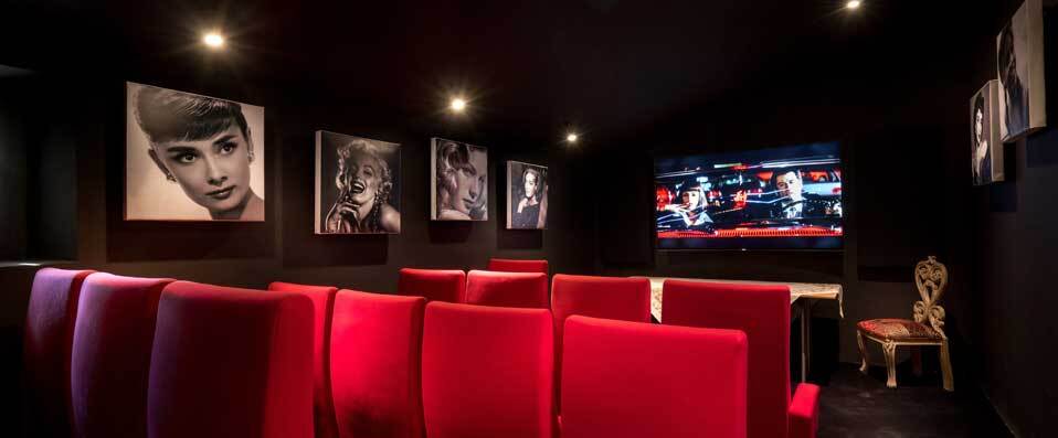 Le Palais D'Aglaé ★★★★ - Vue panoramique étoilée sur le Luberon et les Alpilles. - Gordes, France