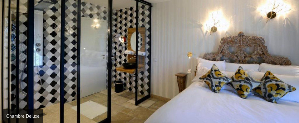 Le Palais D'Aglaé ★★★★ - Vue panoramique étoilée sur le Luberon et les Alpilles. - Gordes, France