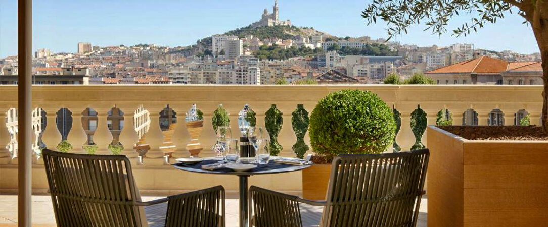 InterContinental Marseille - Hotel Dieu ★★★★★ - Prestige et luxe à la française très haut de gamme face au Vieux-Port de Marseille. - Marseille, France