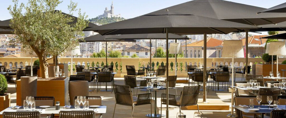 InterContinental Marseille - Hotel Dieu ★★★★★ - Prestige et luxe à la française très haut de gamme face au Vieux-Port de Marseille. - Marseille, France
