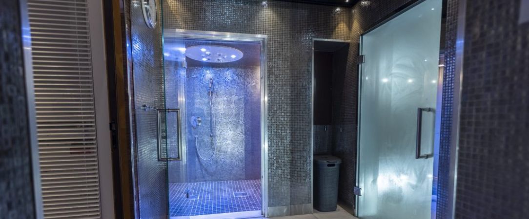 InterContinental Marseille - Hotel Dieu ★★★★★ - Prestige et luxe à la française très haut de gamme face au Vieux-Port de Marseille. - Marseille, France