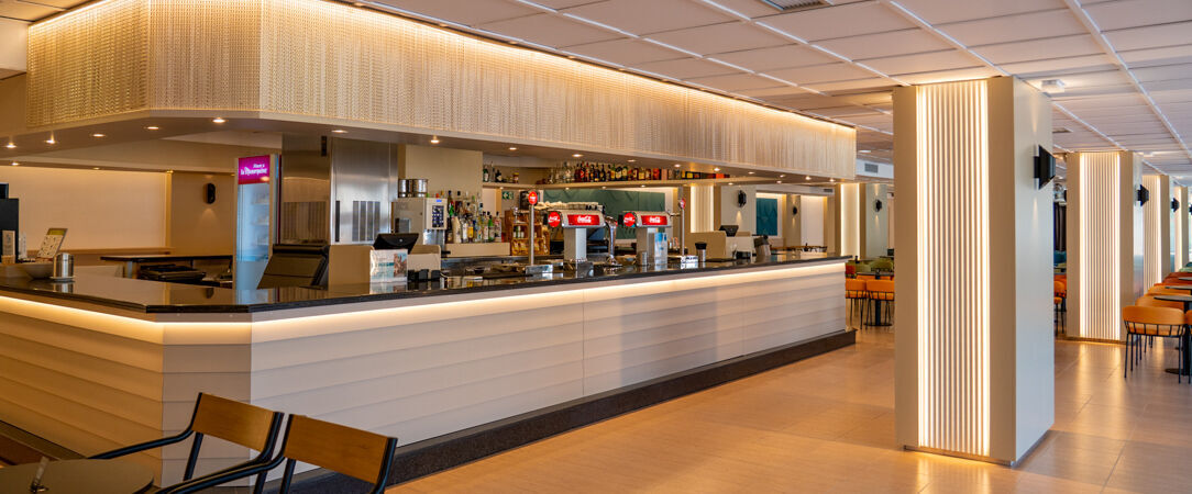 Hotel htop Jadhe ★★★★ - Détente et lâcher-prise, confort généreux sous le soleil de la Costa Catalana. - Province de Barcelone, Espagne