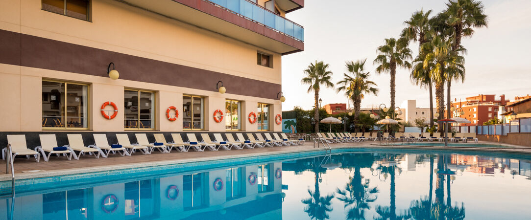 Hotel htop Jadhe ★★★★ - Détente et lâcher-prise, confort généreux sous le soleil de la Costa Catalana. - Province de Barcelone, Espagne