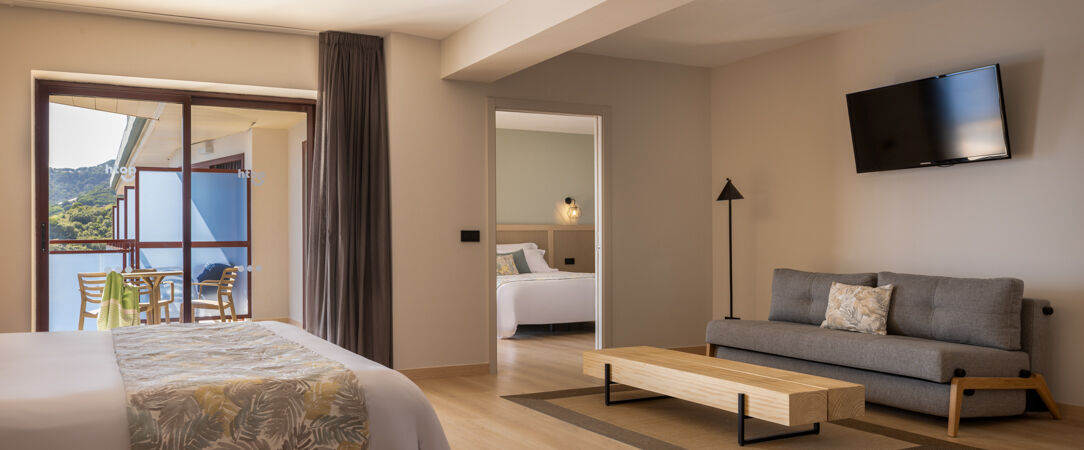 Hotel htop Jadhe ★★★★ - Détente et lâcher-prise, confort généreux sous le soleil de la Costa Catalana. - Province de Barcelone, Espagne