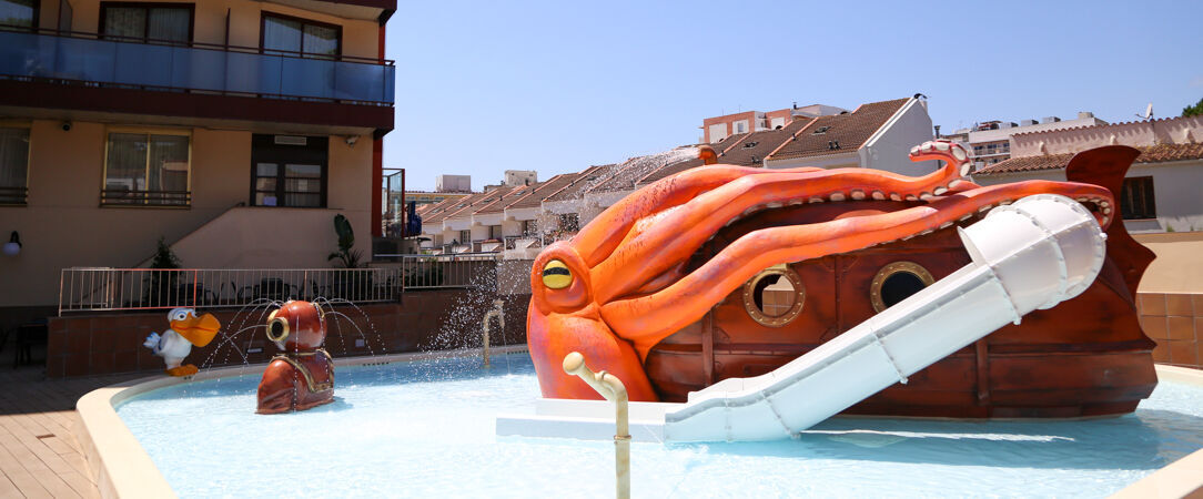 Hotel htop Jadhe ★★★★ - Détente et lâcher-prise, confort généreux sous le soleil de la Costa Catalana. - Province de Barcelone, Espagne