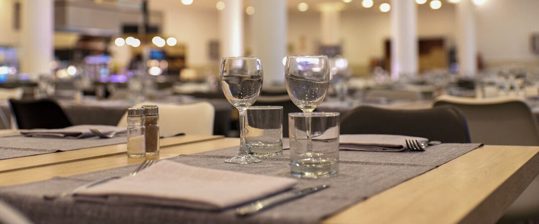 DWO Sirius ★★★★ - Adults Only - Une adresse lumineuse en front de mer sur la Costa Brava, entre douceur méditerranéenne et escapade ensoleillée. - Santa Susanna, Espagne