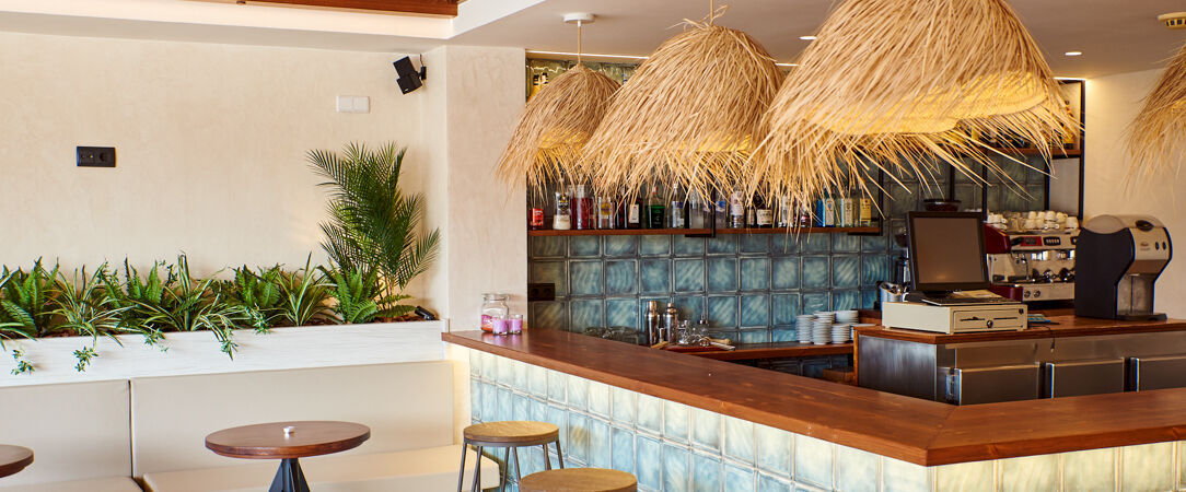 DWO Sirius ★★★★ - Adults Only - Une adresse lumineuse en front de mer sur la Costa Brava, entre douceur méditerranéenne et escapade ensoleillée. - Santa Susanna, Espagne