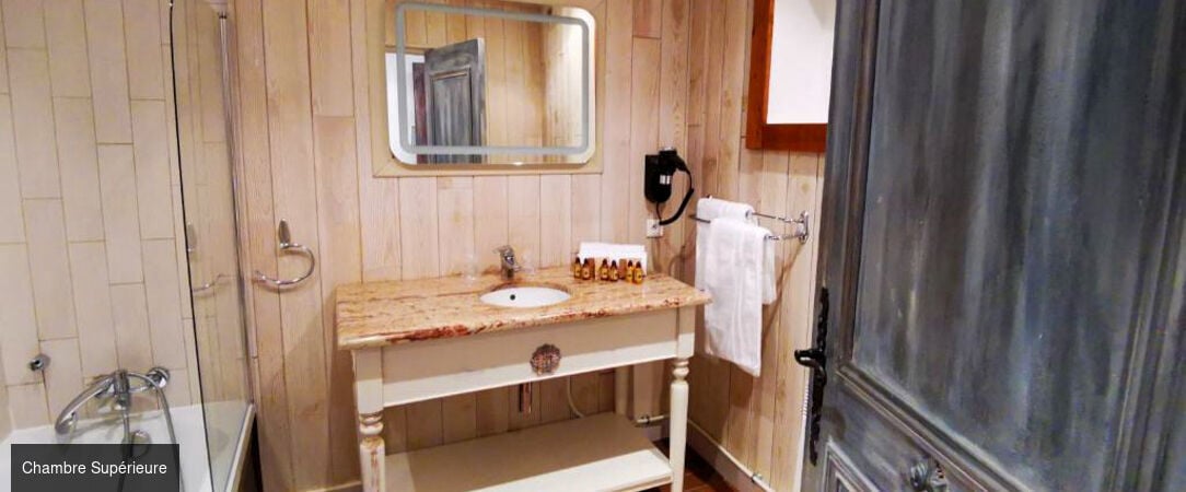 La Villa Dune Hôtel & Spa Saint Tropez ★★★★ - Une adresse confidentielle à l’entrée de Saint-Tropez, entre douceur méditerranéenne et élégance balnéaire. - Saint-Tropez, France