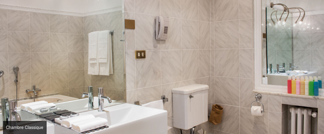 Grand Hotel Plaza ★★★★★ - Un palais romain chargé d’Histoire, entre faste aristocratique et élégance intemporelle au cœur de la Ville Éternelle. - Rome, Italy