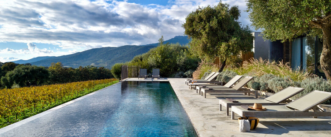 Domaine de Peretti della Rocca ★★★★ - Toute l’élégance confidentielle d’une jolie adresse familiale au cœur d’un domaine viticole corse. - Corse, France