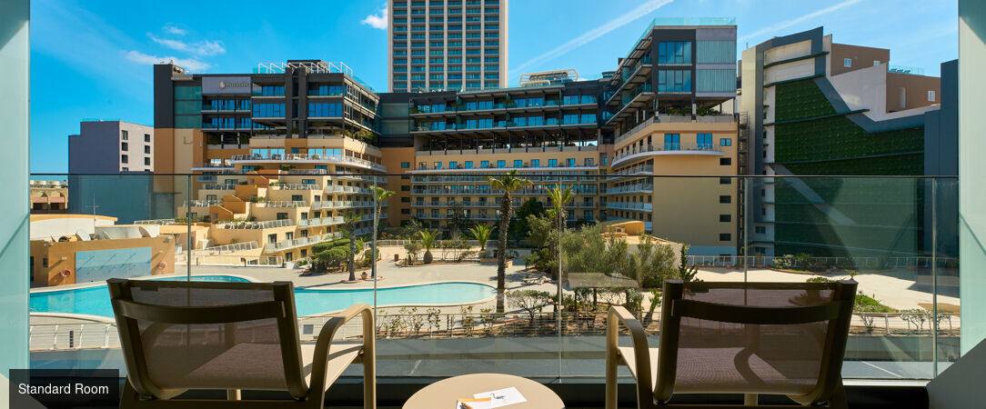 Voco Malta by IHG ★★★★★ - Une parenthèse contemporaine au cœur de Malte, entre énergie méditerranéenne et élégance urbaine. - Saint Julian’s, Malta