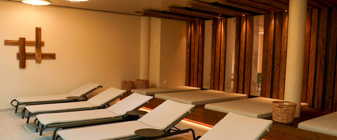 Hôtel des Bains de Saillon ★★★★ - Un refuge thermal au cœur du Valais, où l’eau chaude dialogue avec les sommets alpins. - Saillon, Suisse