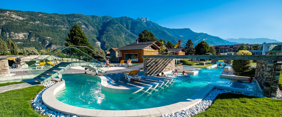 Hôtel des Bains de Saillon ★★★★ - Un refuge thermal au cœur du Valais, où l’eau chaude dialogue avec les sommets alpins. - Saillon, Suisse