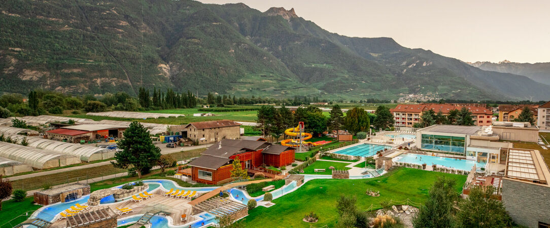 Hôtel des Bains de Saillon ★★★★ - Un refuge thermal au cœur du Valais, où l’eau chaude dialogue avec les sommets alpins. - Saillon, Suisse
