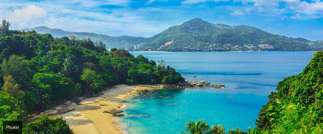 Radisson RED Phuket Patong Beach ★★★★★ - Expérience balnéaire en Thaïlande, entre luxe et design. - Phuket, Thaïlande