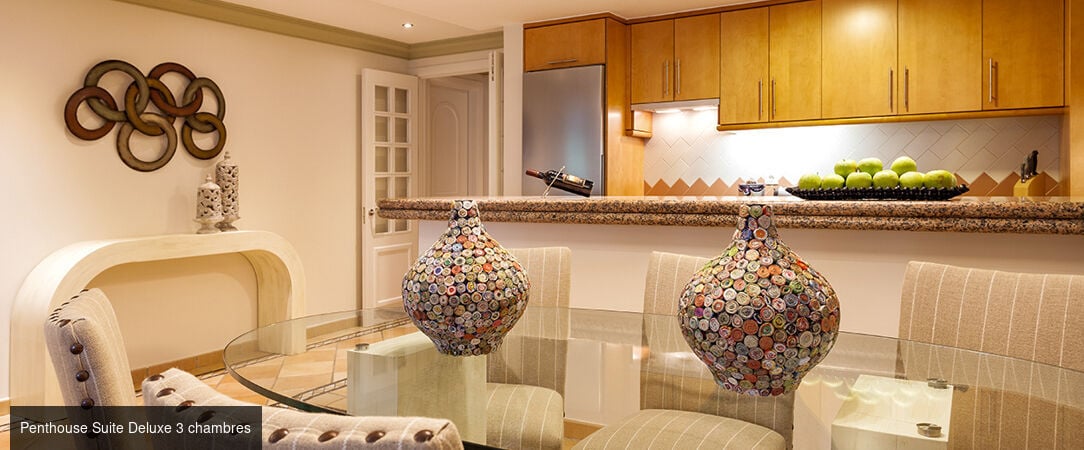 Pine Cliffs Suites ★★★★★ - Une adresse élégante et très confortable en Algarve, suspendue entre falaises ocre, pinède et Atlantique. - Albufeira, Portugal