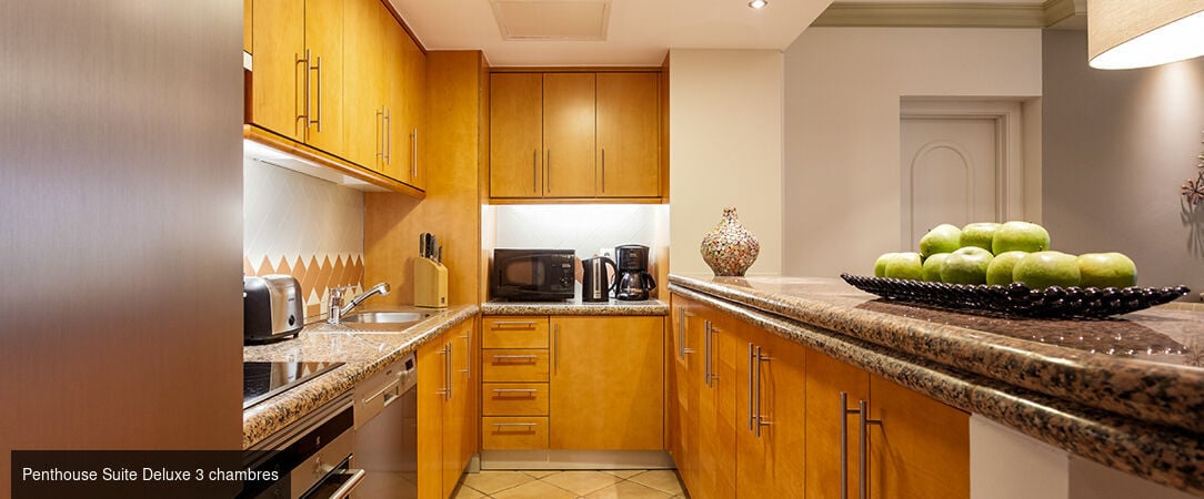 Pine Cliffs Suites ★★★★★ - Une adresse élégante et très confortable en Algarve, suspendue entre falaises ocre, pinède et Atlantique. - Albufeira, Portugal