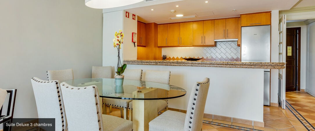 Pine Cliffs Suites ★★★★★ - Une adresse élégante et très confortable en Algarve, suspendue entre falaises ocre, pinède et Atlantique. - Albufeira, Portugal