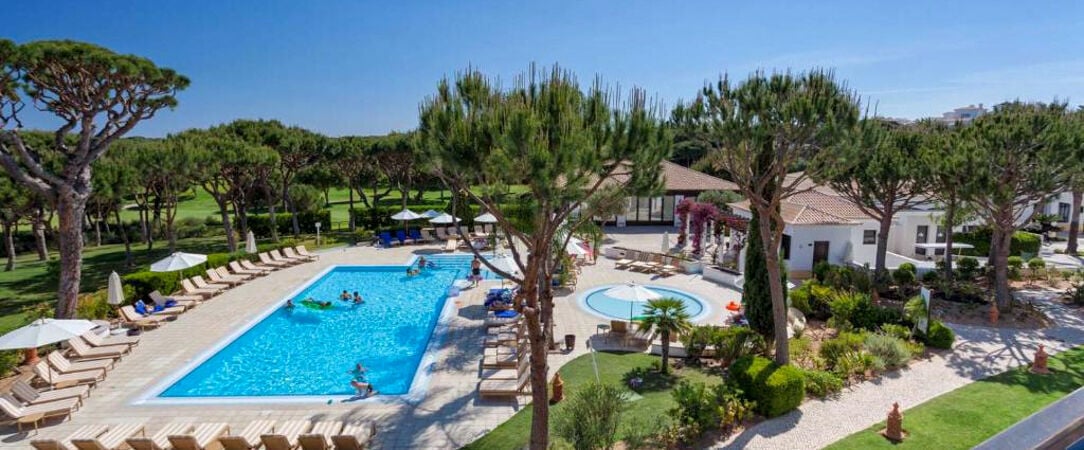 Pine Cliffs Suites ★★★★★ - Une adresse élégante et très confortable en Algarve, suspendue entre falaises ocre, pinède et Atlantique. - Albufeira, Portugal