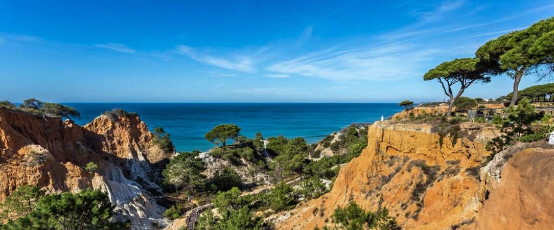 Pine Cliffs Suites ★★★★★ - Une adresse élégante et très confortable en Algarve, suspendue entre falaises ocre, pinède et Atlantique. - Albufeira, Portugal