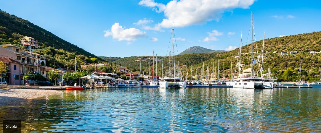 Mövenpick Resort Agios Nikolaos Sivota ★★★★★ - Un élégant boutique-resort sous le soleil grec, posé au-dessus d’une baie turquoise en Épire signé Mövenpick. - Sivota, Greece