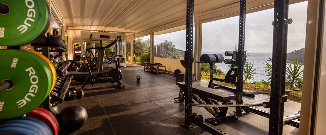 Mövenpick Resort Agios Nikolaos Sivota ★★★★★ - Un élégant boutique-resort sous le soleil grec, posé au-dessus d’une baie turquoise en Épire signé Mövenpick. - Sivota, Greece