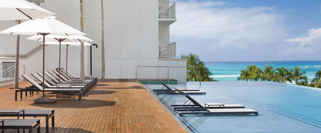 Alohilani Resort Waikiki Beach ★★★★★ - Expérience 5 étoiles à Honolulu. - Hawaï, États-Unis