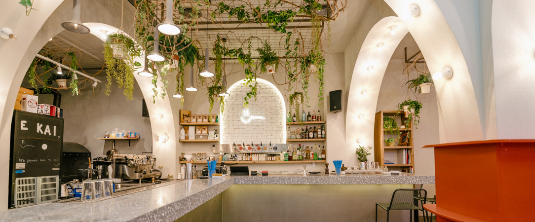 Next Door Athens - Un boutique-hôtel confidentiel au cœur d’Athènes, entre design contemporain et énergie créative. - Athens, Greece